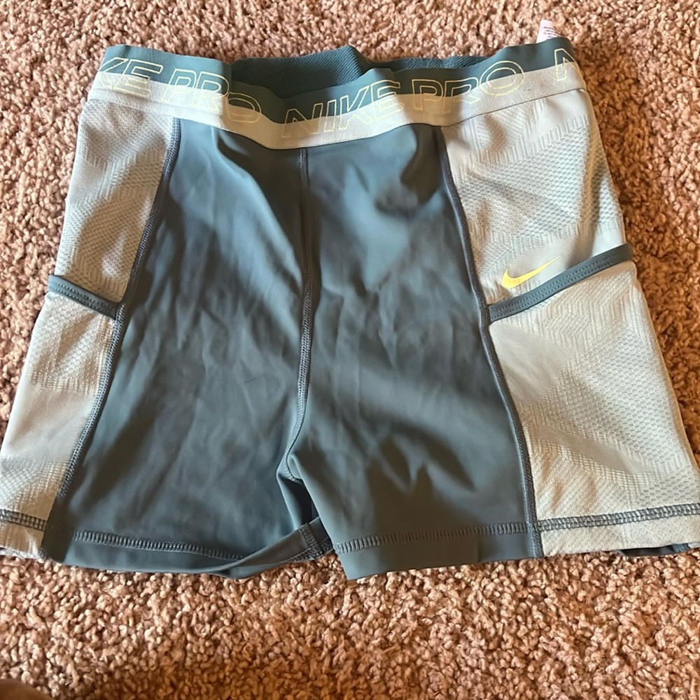 Nike Pros